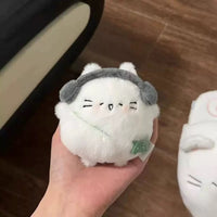 KC292 | White Cat Keychain