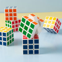 FIG149 | Cube Toy