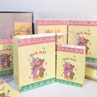 GFT98 | 21x27x11cm Gift Bag / Paper Bag - bear hug me!