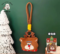 KC290 | Merry Christmas Deer Keychain 1.5$