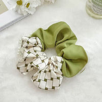HSC66 | Green Scrunchies 1pcs