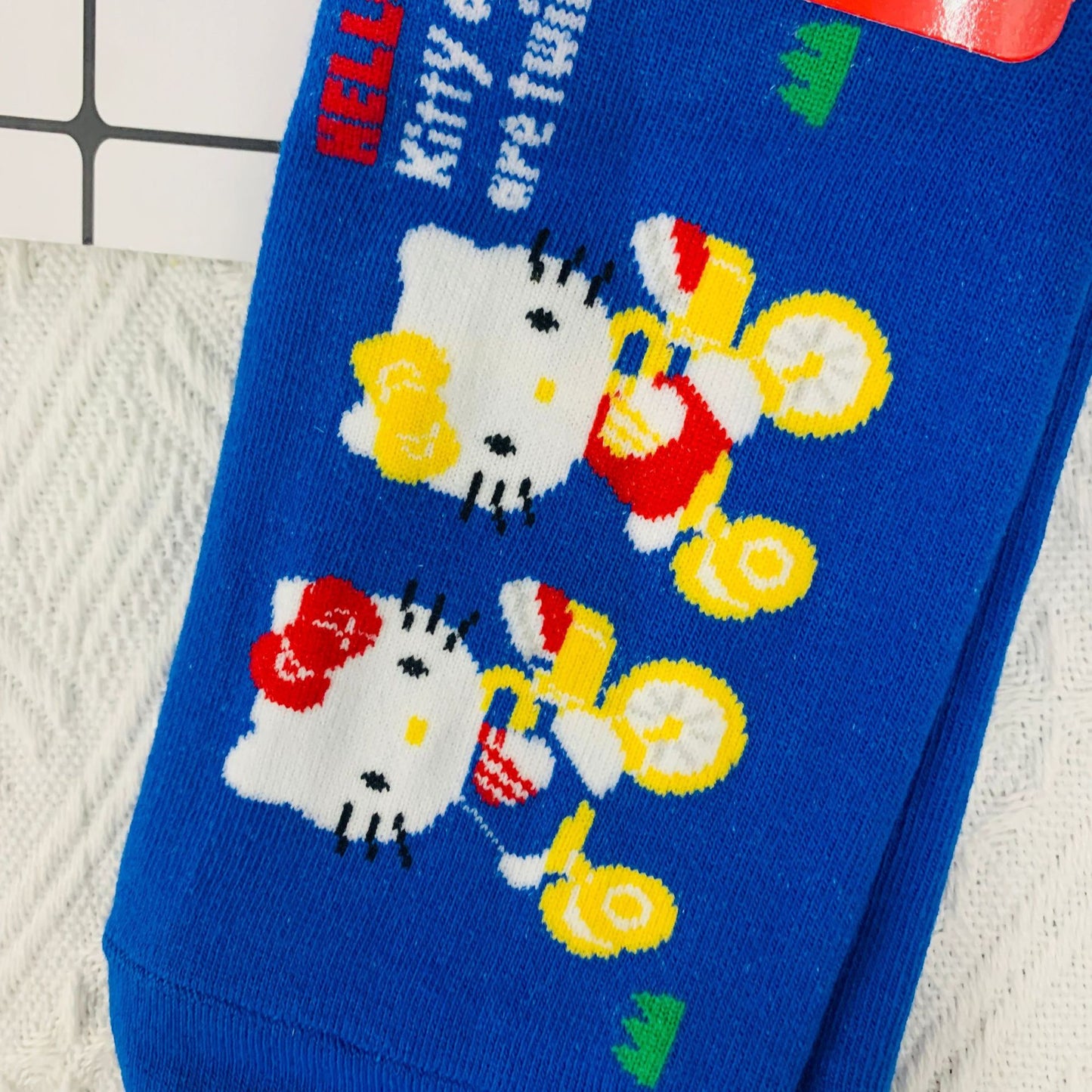 SO45 | Hello Kitty Sock 1pair 0.75$ random  color