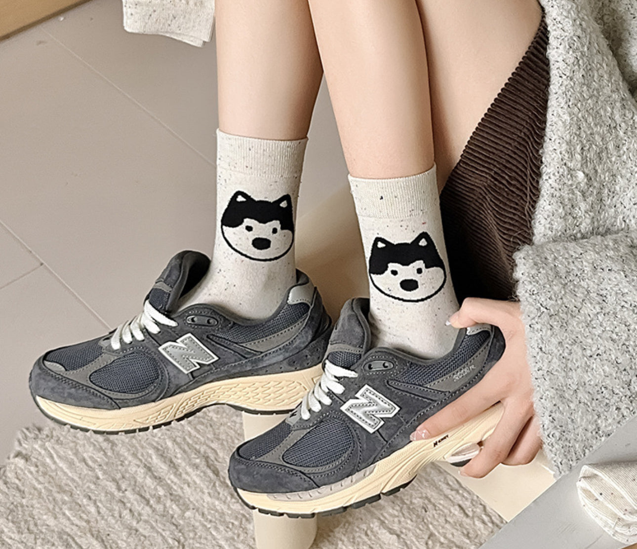 SO47 | White dog Sock 1pair Random Color