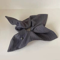 HSC122A | Black Scrunchie 1pcs 1$