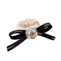 HSC374 | White Srcunchie 1pcs 1$