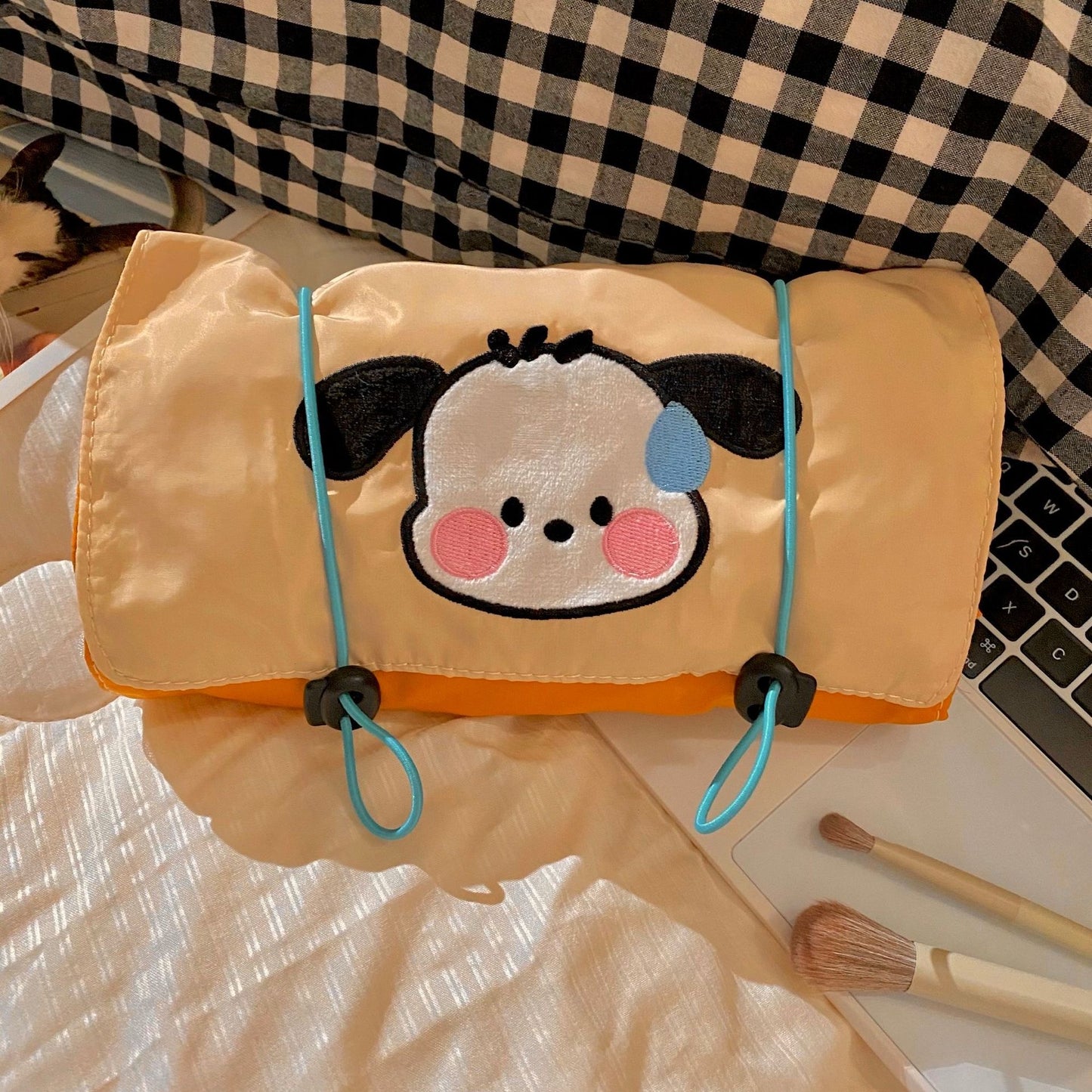 PECS93 | Pocha Yellow Pencil case