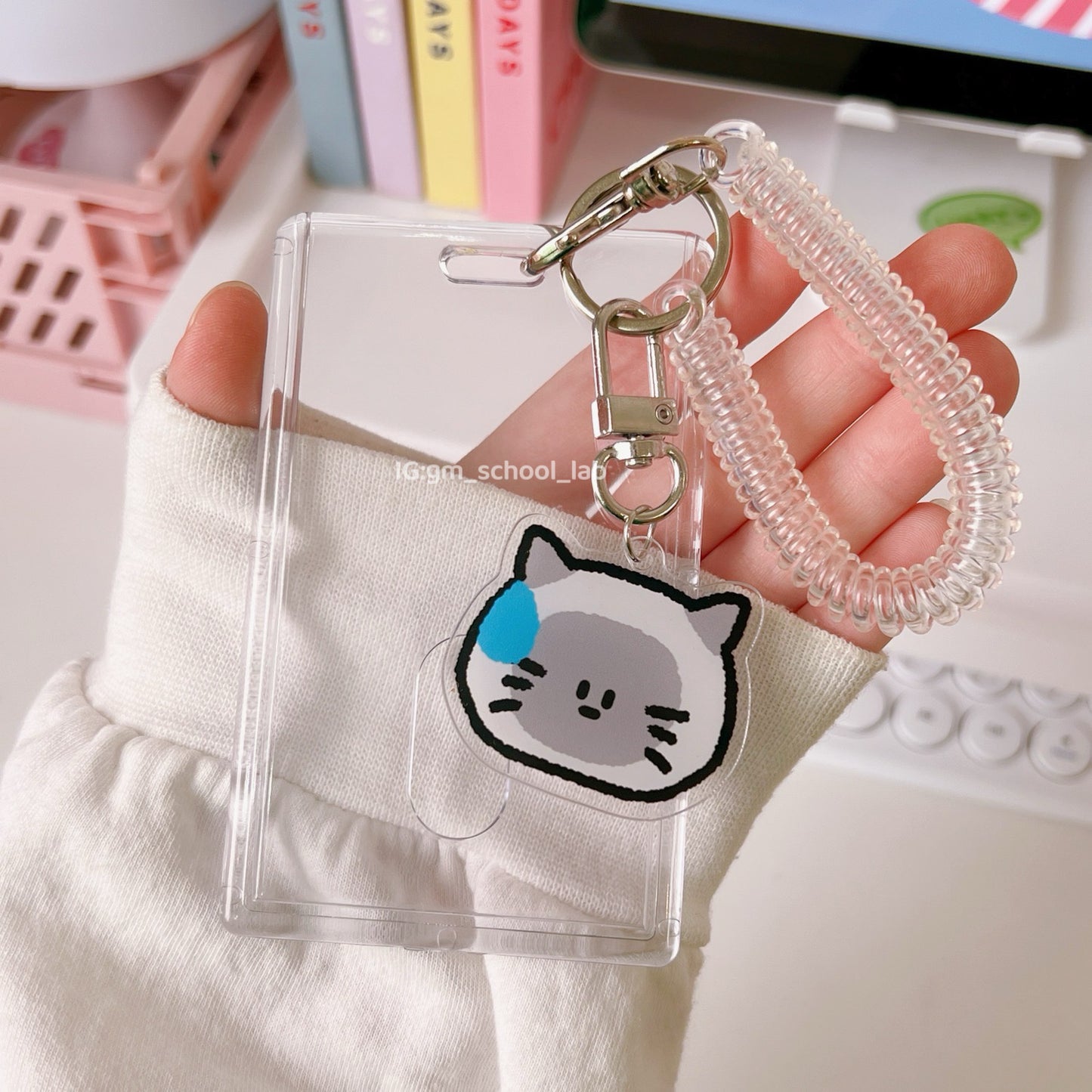 IDC48 | Wrist Coil Keychain Card Holder 1set 1.5$