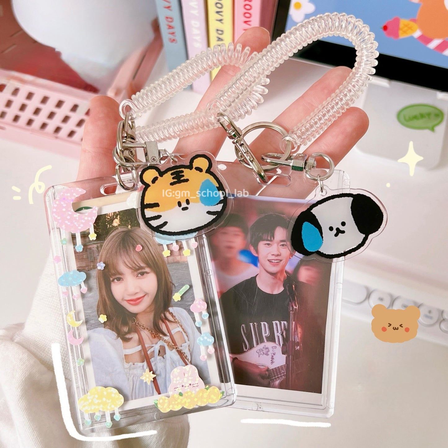 IDC48 | Wrist Coil Keychain Card Holder 1set 1.5$