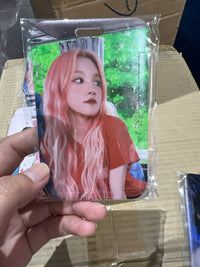 IDC81 | g-idle YUQI  #2 ID Card 0.55$